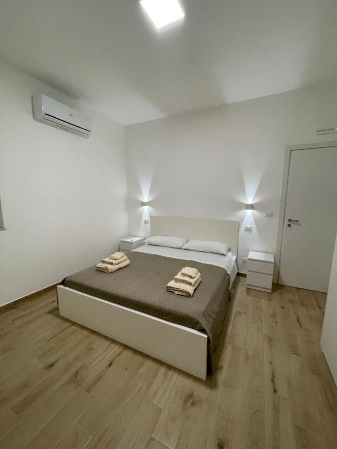 Appartement Gm Immobiliare à Reggio de Calabre Extérieur photo